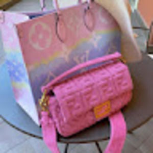 Meet your Posher, Britney